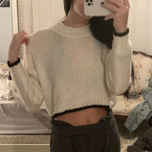 NWT White Urban Sweater w Black Trim